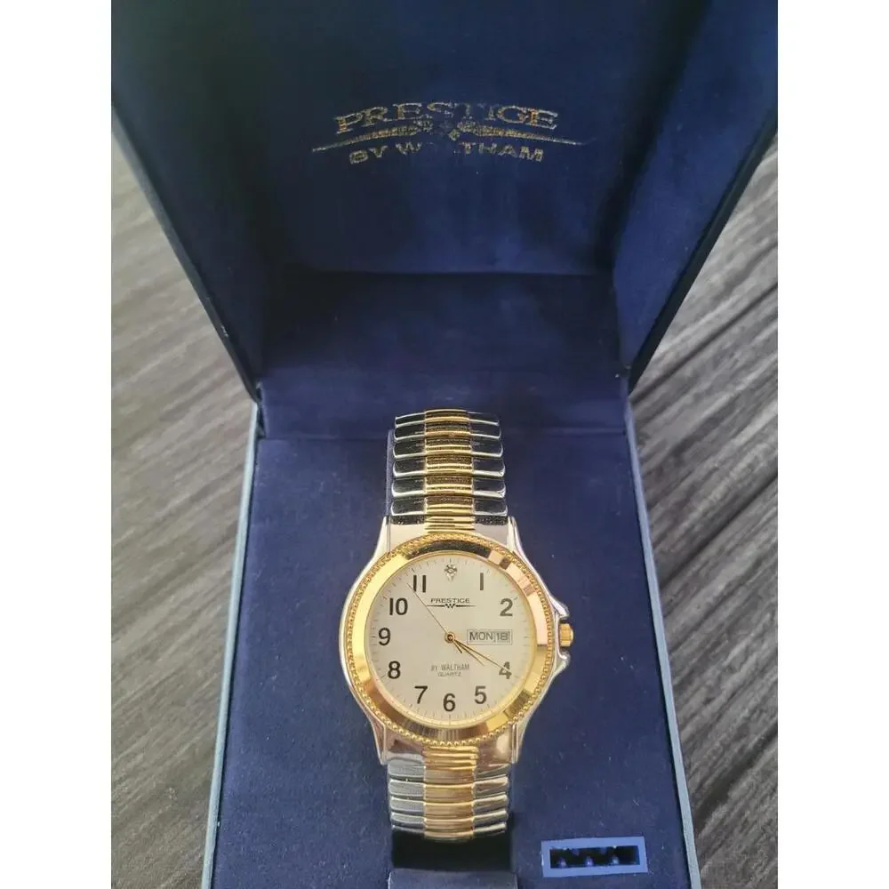 Rare‎ Vintage Waltham Prestige 80's Diamond Dial Men's Watch
